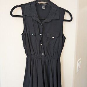 Black dress half button front small